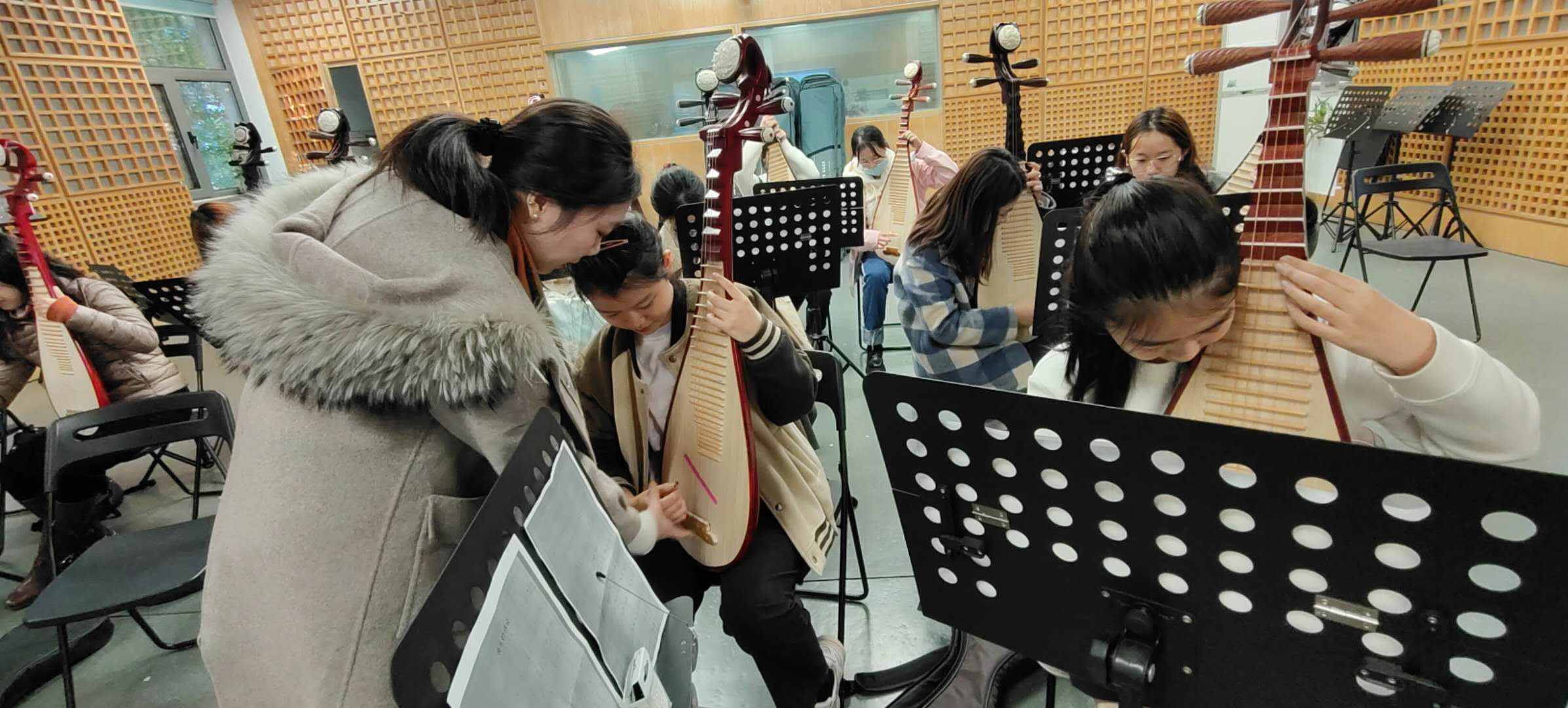 北京外国语大学北京乐器学会高校美育课程之琵琶